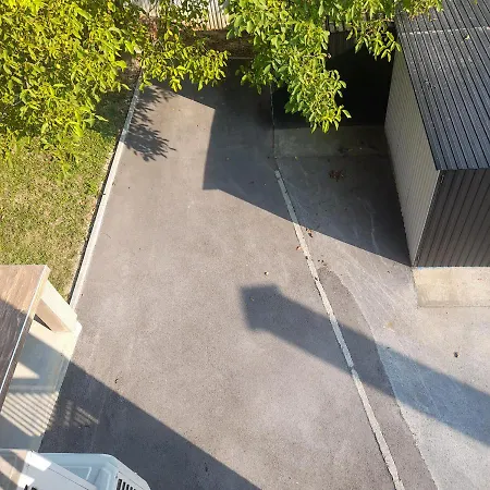 Apartment Saron House Tuzla
